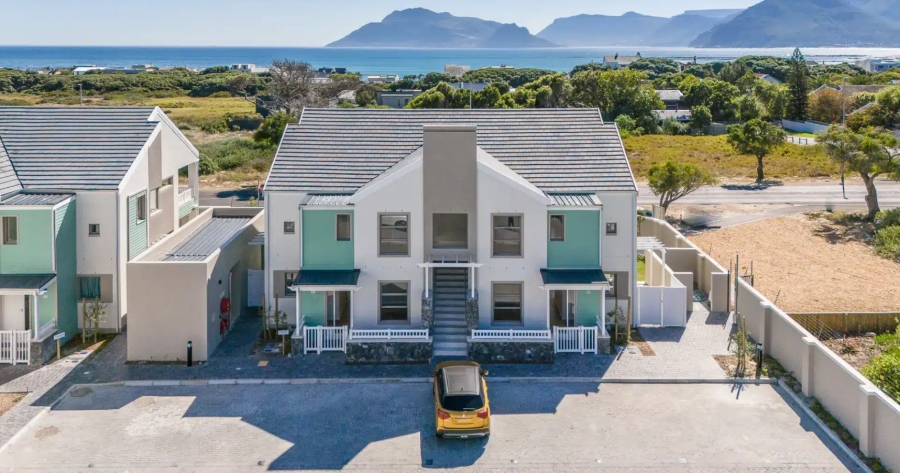 2 Bedroom Property for Sale in Kommetjie Western Cape